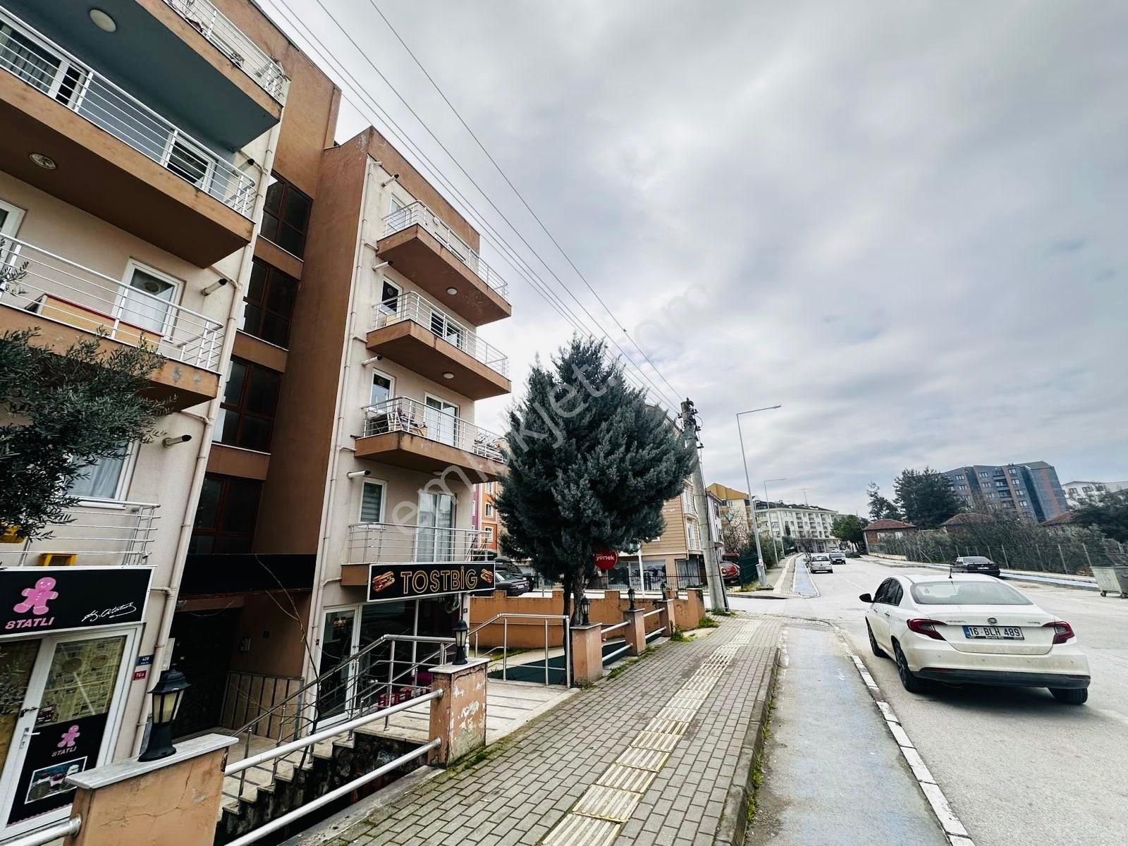 Yalçın Emlak'tan Cadde Üzerinde 2+1 Loft Lüks Eşyalı - Görsel 3