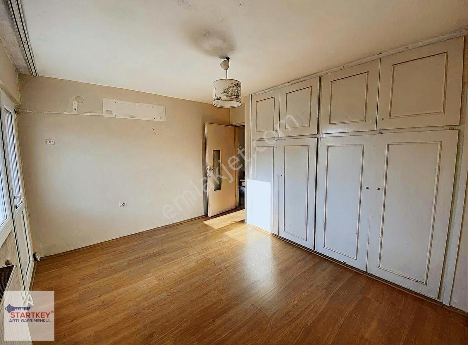 Karşıyaka Donanmacı Mahallesinde Sahile Yakın Satılık 3+1 Daire - Görsel 13