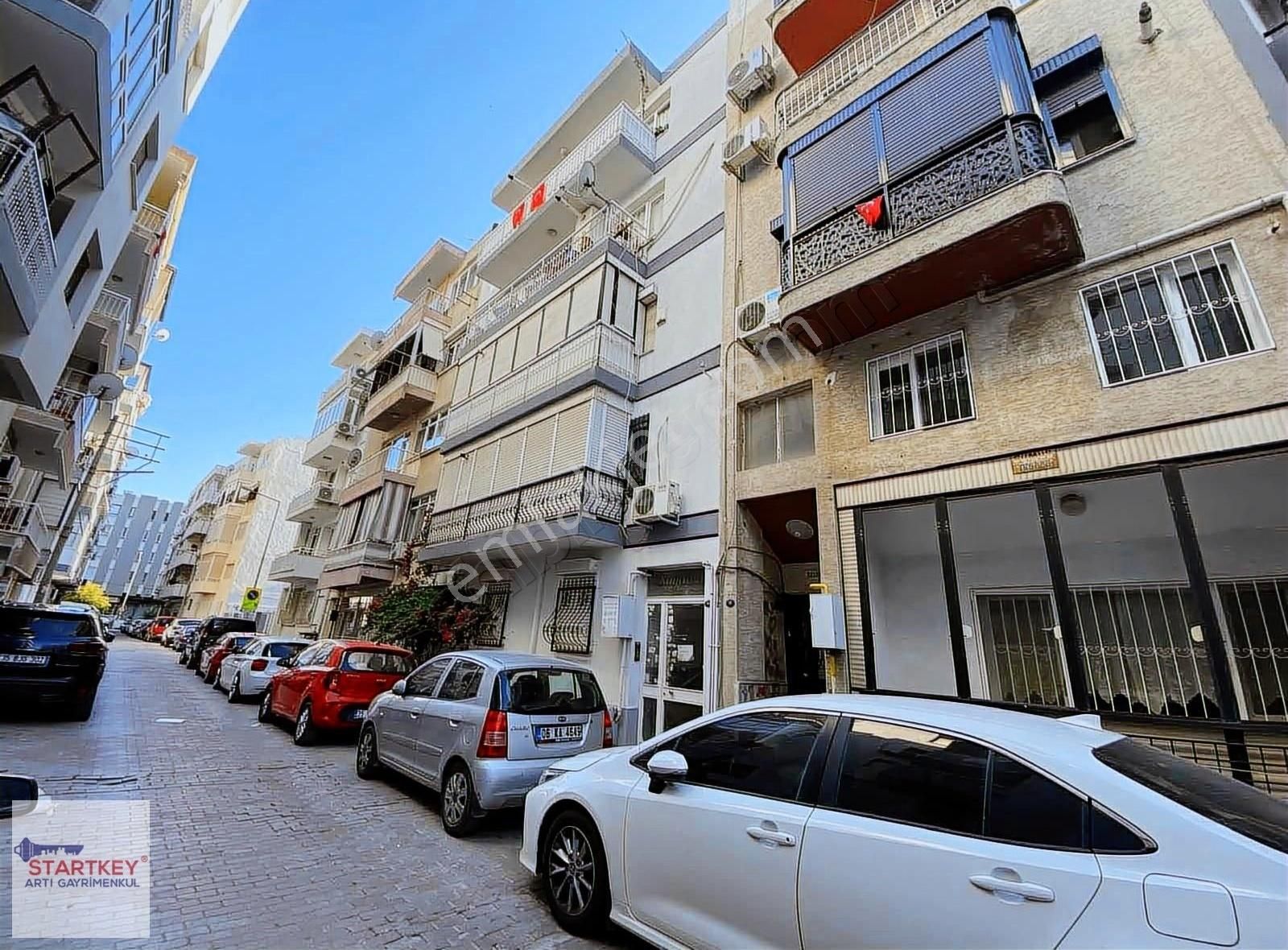 Karşıyaka Donanmacı Mahallesinde Sahile Yakın Satılık 3+1 Daire - Görsel 11