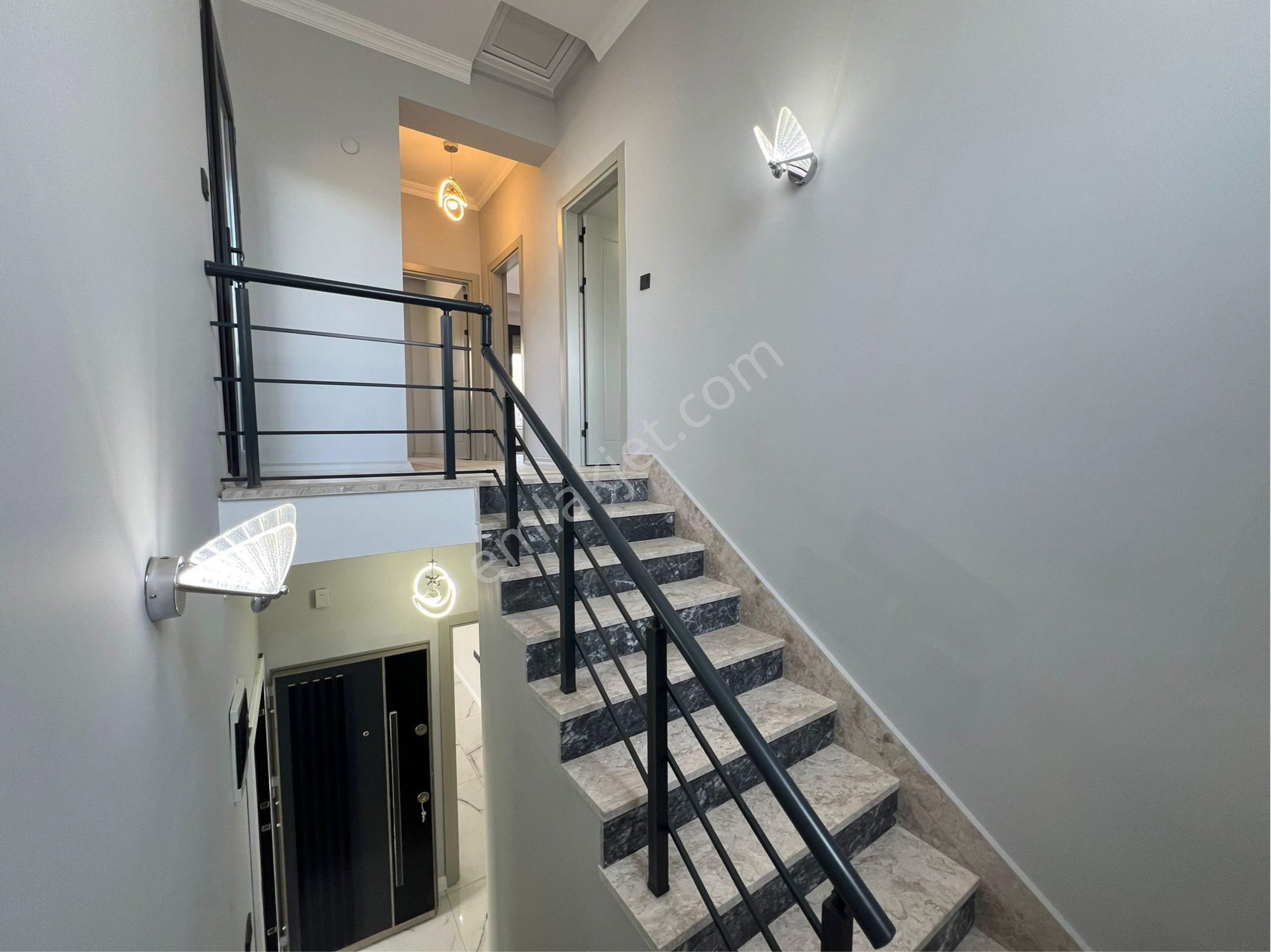🩷cemre Emlaktan Güre Bölgesinde Satılık Sıfır Şık Tasarımlı 4+1 Villa🩷 - Görsel 23