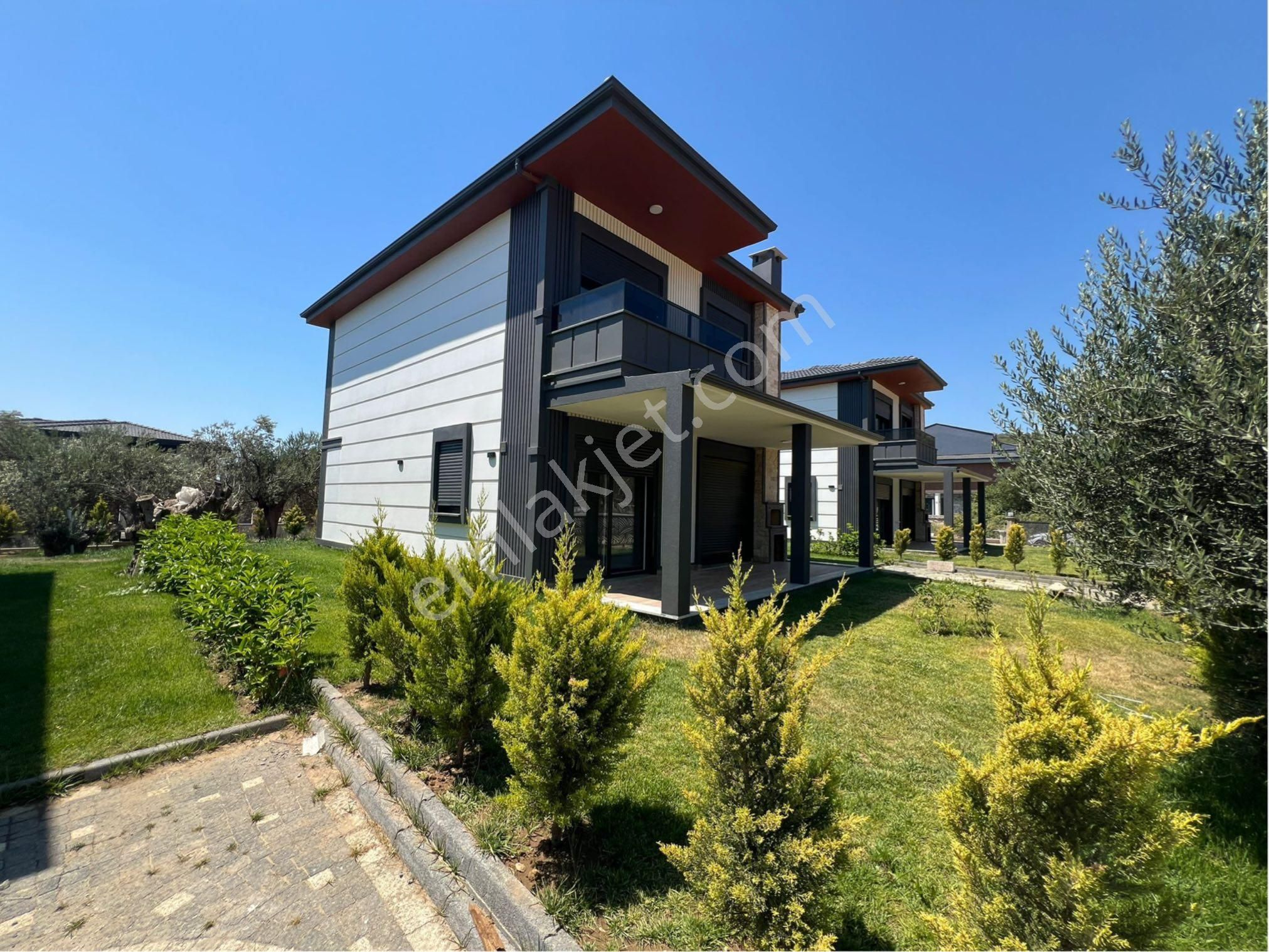 🩷cemre Emlaktan Güre Bölgesinde Satılık Sıfır Şık Tasarımlı 4+1 Villa🩷 - Görsel 4