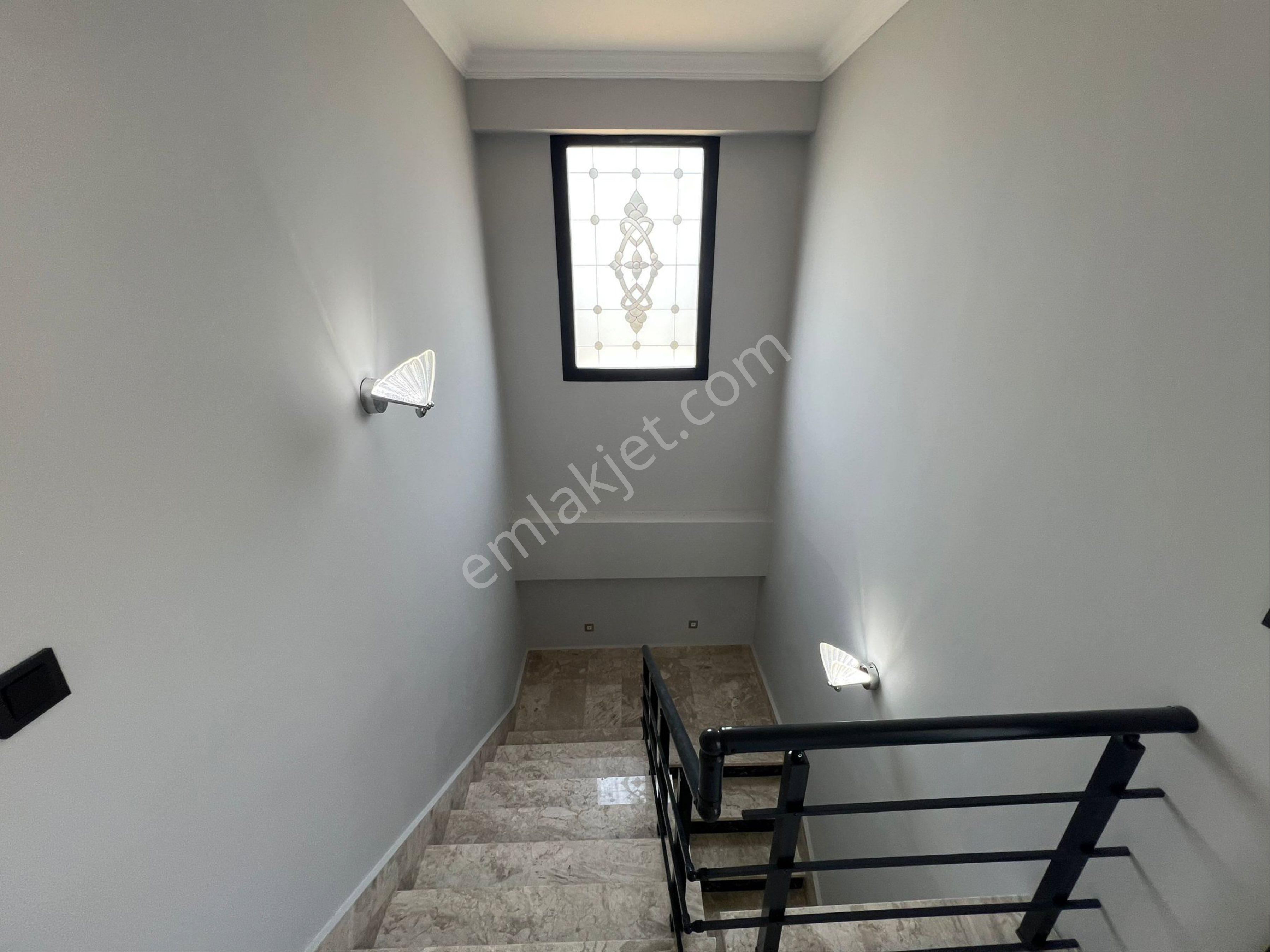 🩷cemre Emlaktan Güre Bölgesinde Satılık Sıfır Şık Tasarımlı 4+1 Villa🩷 - Görsel 31