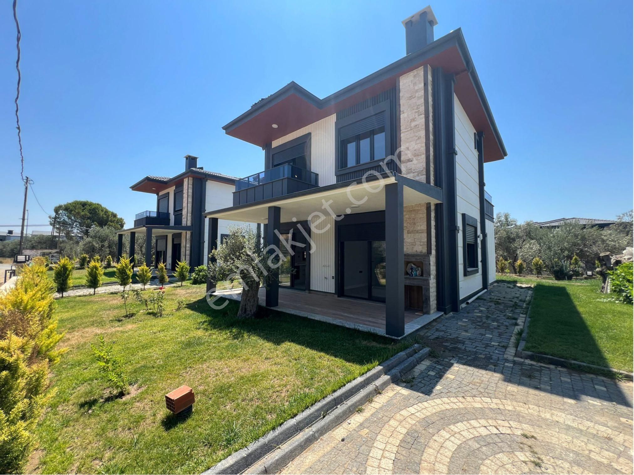 🩷cemre Emlaktan Güre Bölgesinde Satılık Sıfır Şık Tasarımlı 4+1 Villa🩷 - Görsel 8