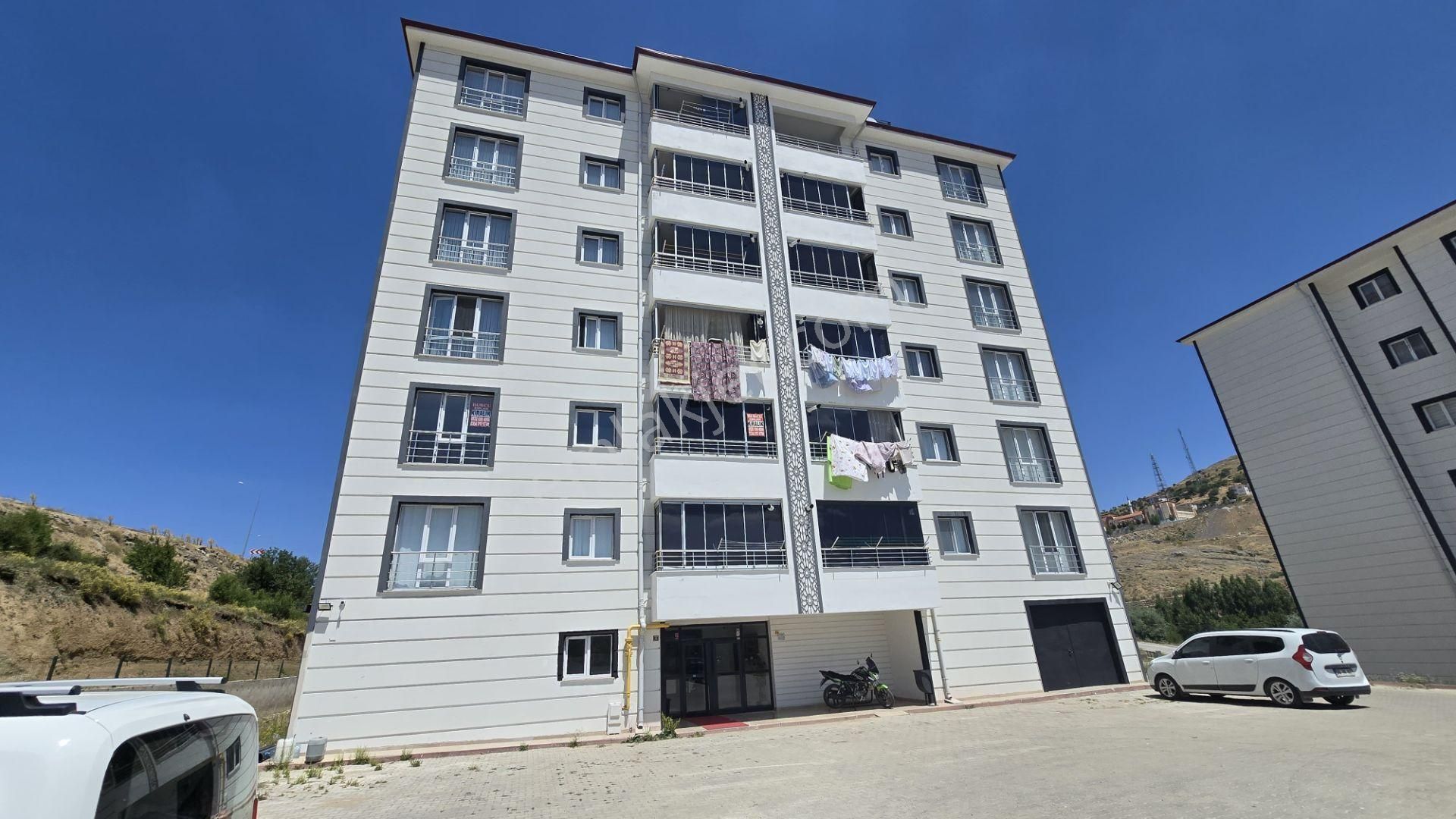 3+1 Ara Katta Güney Cepheli Kiralık *** Burcu Emlaktan ***