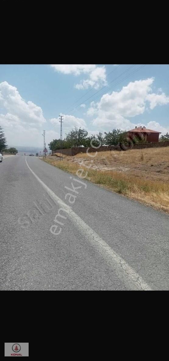 Erkilet Vatan Mahallesi Mükemmel Konumda Yol Kenarı 833m Satılık