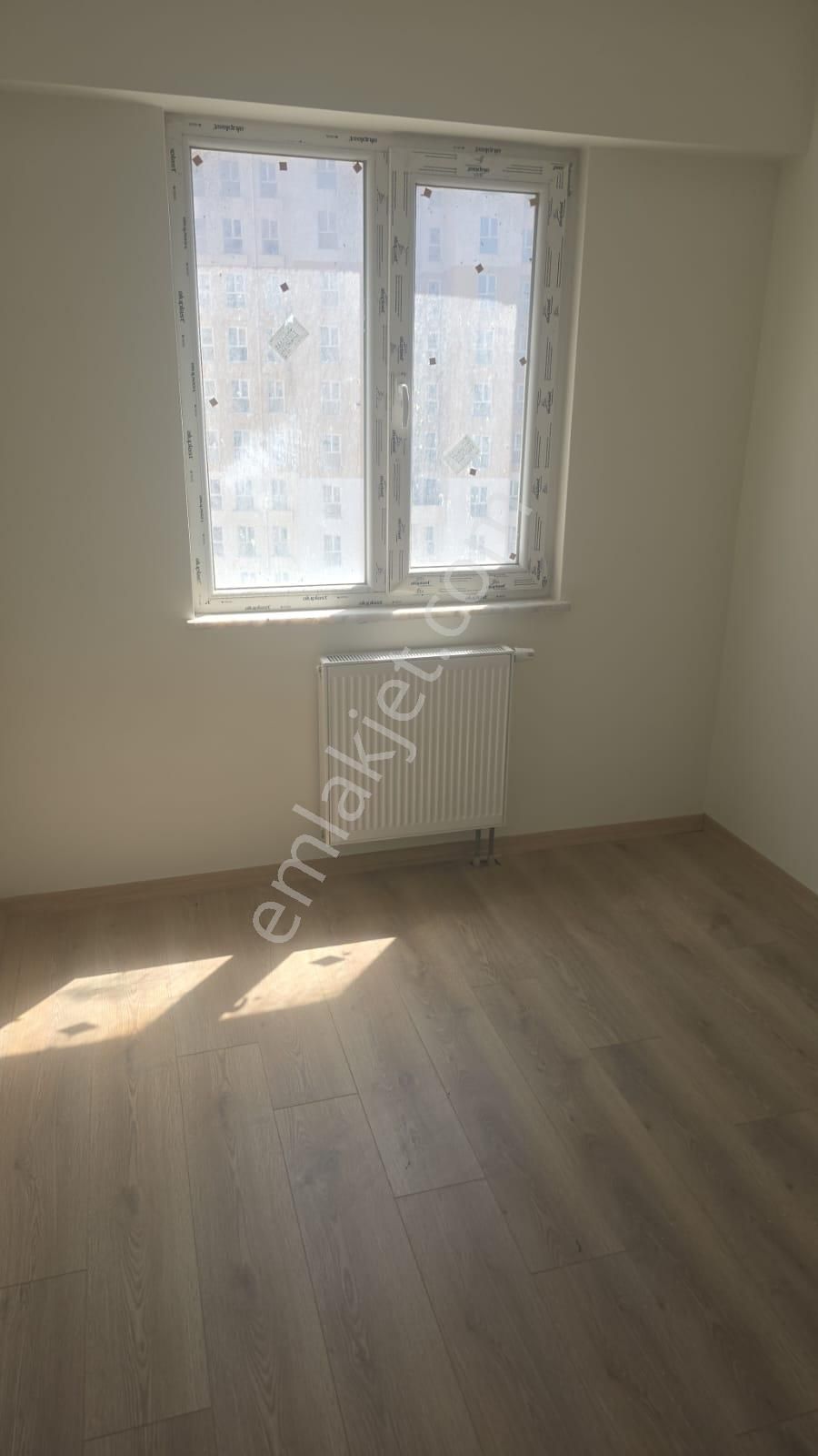1+1 Eşyasız 52m2 Kiralık Daire S Towers