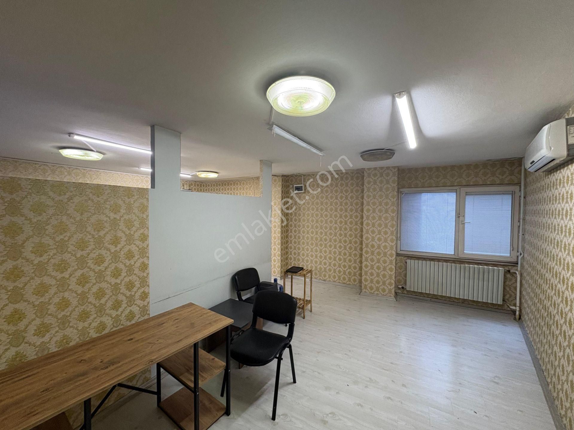 İstanbul Beyoğlu Halep Pasajı'nda Kiralık Ofis - Görsel 9