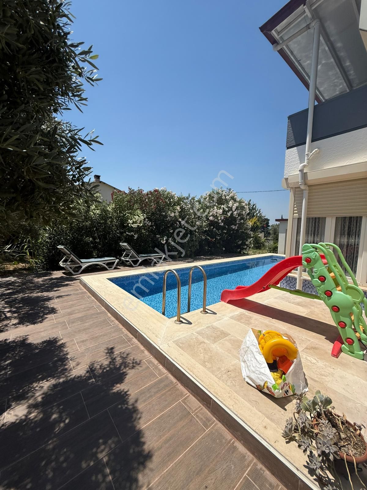 Kuşadası Karaova Mah. Satılık Havuzlu,bahçeli Müstakil Ev - Görsel 28