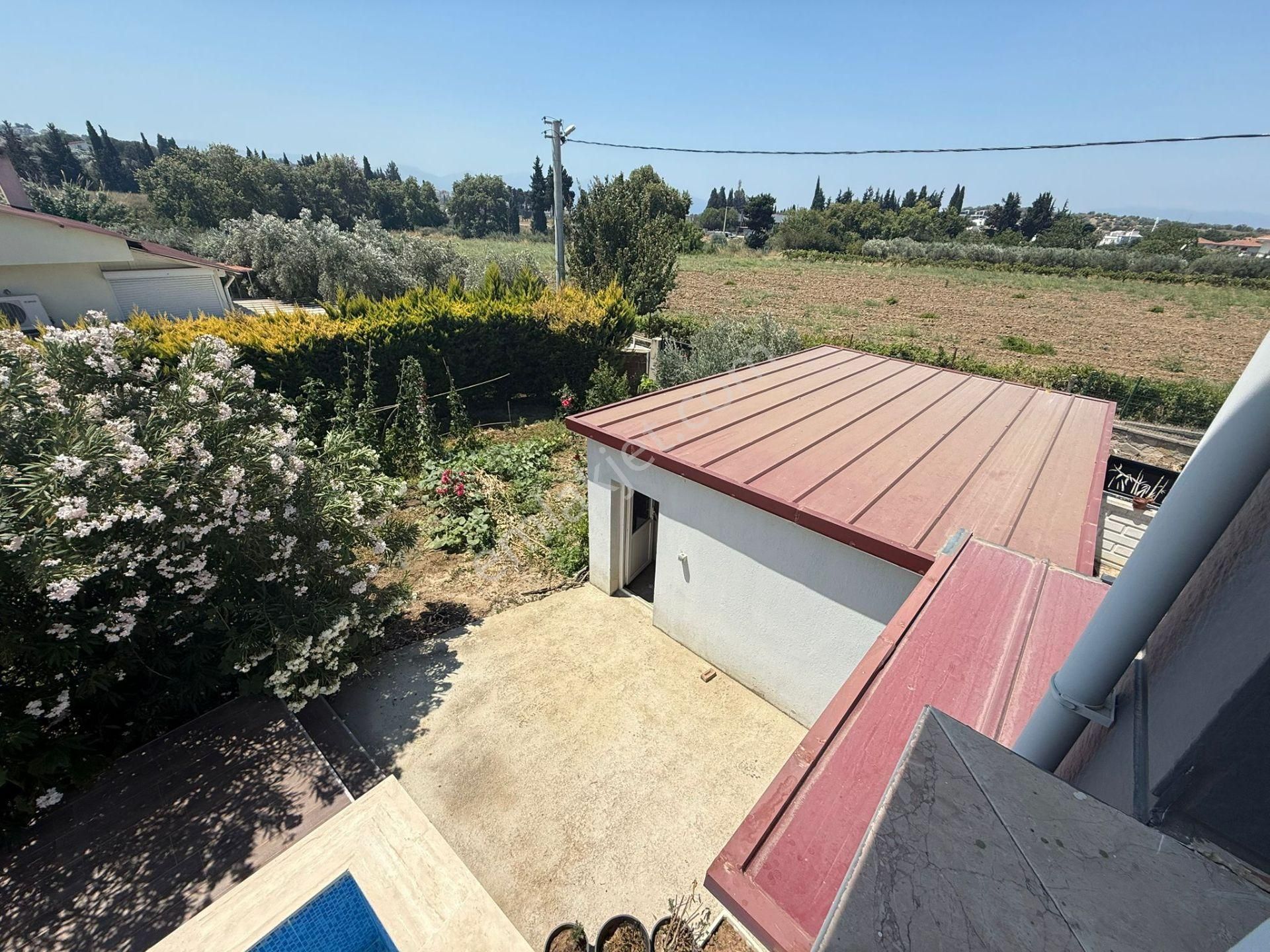 Kuşadası Karaova Mah. Satılık Havuzlu,bahçeli Müstakil Ev - Görsel 27