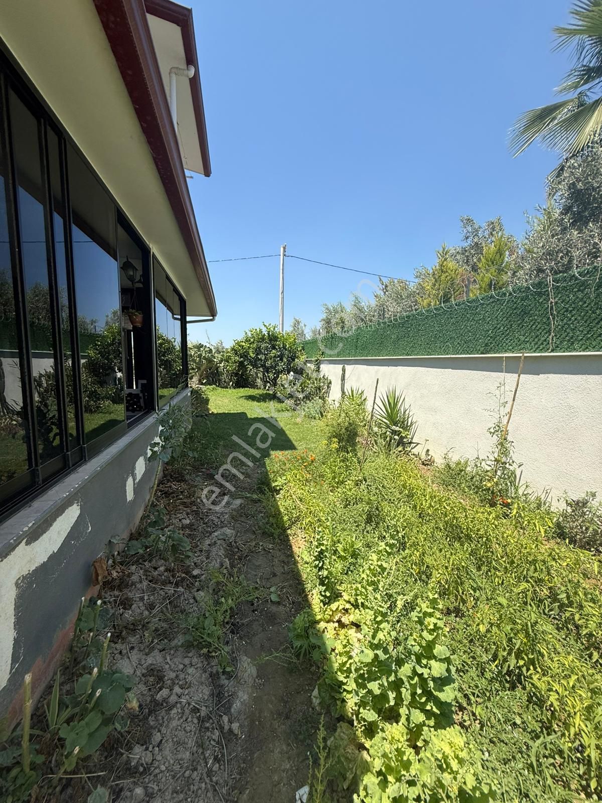 Kuşadası Karaova Mah. Satılık Havuzlu,bahçeli Müstakil Ev - Görsel 20