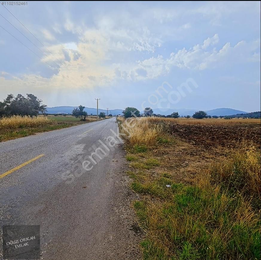 Kuzyaka Da Asfalt Cepheli İmarlı 2.272m2 - Görsel 5