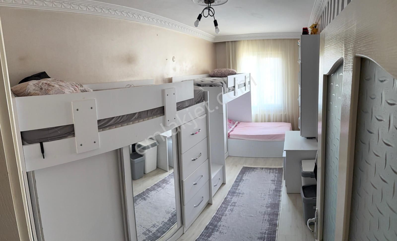 Eşiyok Gayrımenkul' Den Torbalı Da Bulvar Da Geniş Kullanışlı 3+1 Satılık Daire - Görsel 9