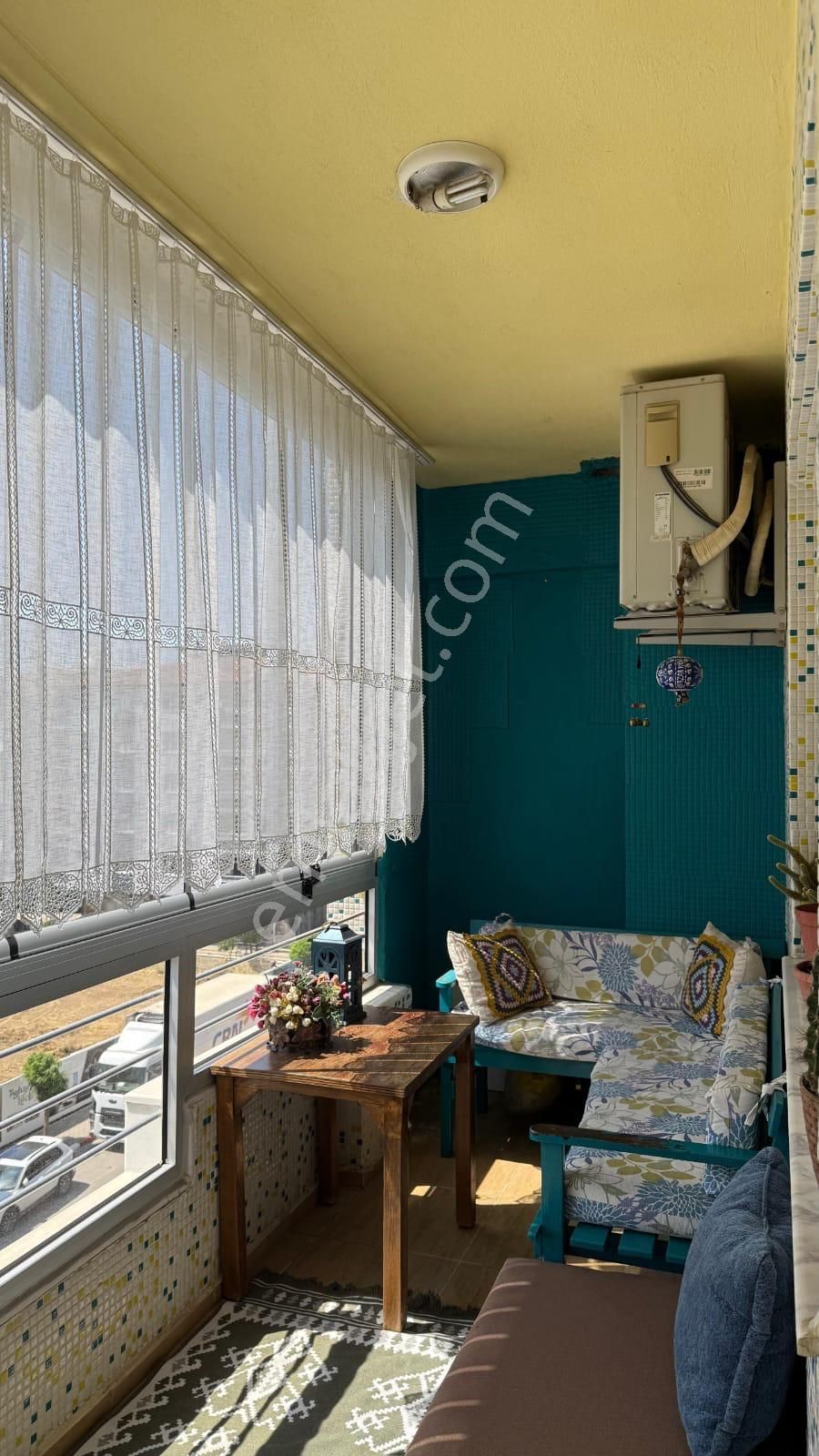 Eşiyok Gayrımenkul' Den Torbalı Da Bulvar Da Geniş Kullanışlı 3+1 Satılık Daire - Görsel 7