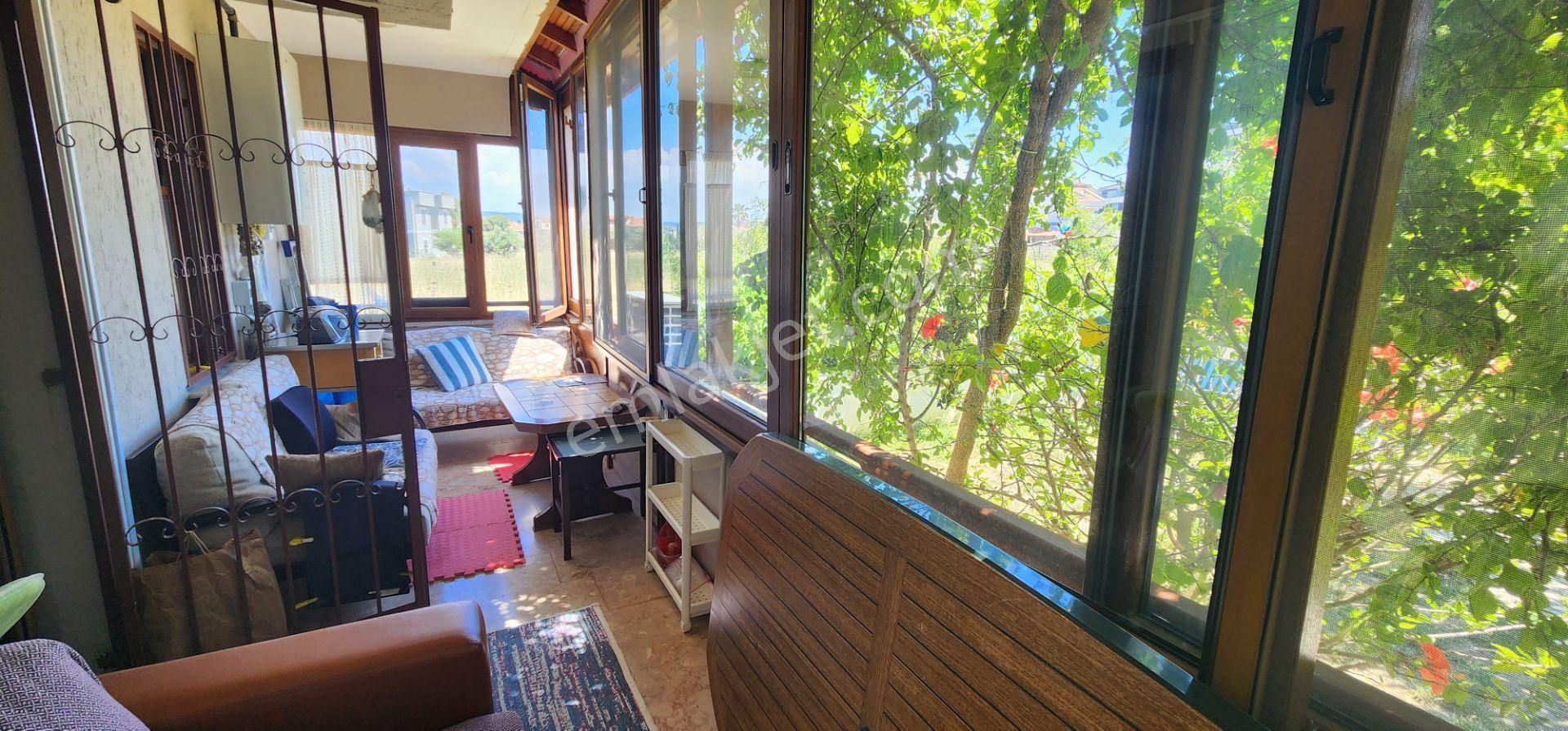 Urla Güvendik Mavi Plajda Satılık Müstakil 5+2 Tripleks Villa - Görsel 21