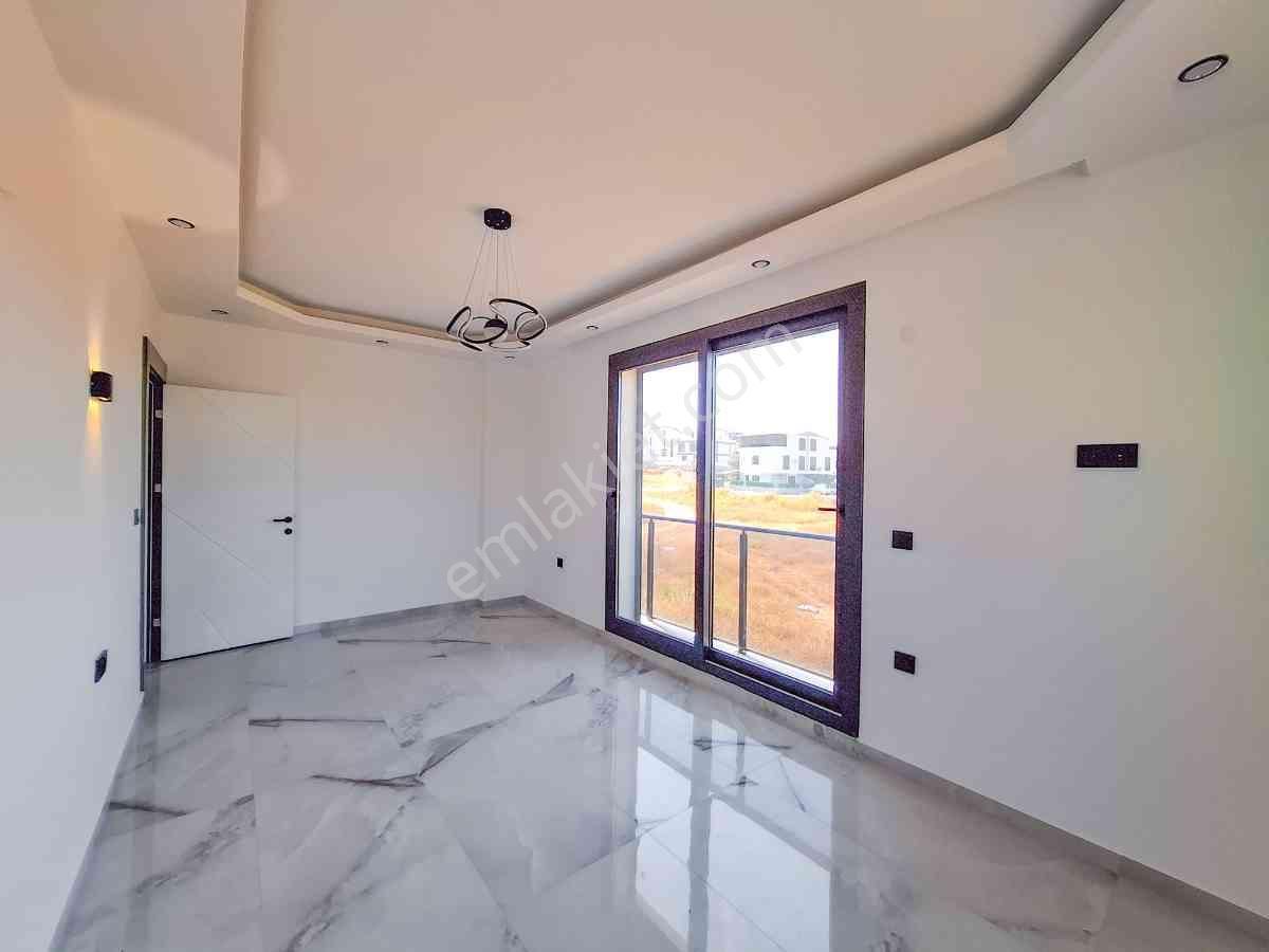 Aydın Didim Hisar Mahallesi'nde Satılık 4+1 Havuzlu, Otoparklı Sıfır Villa - Görsel 15