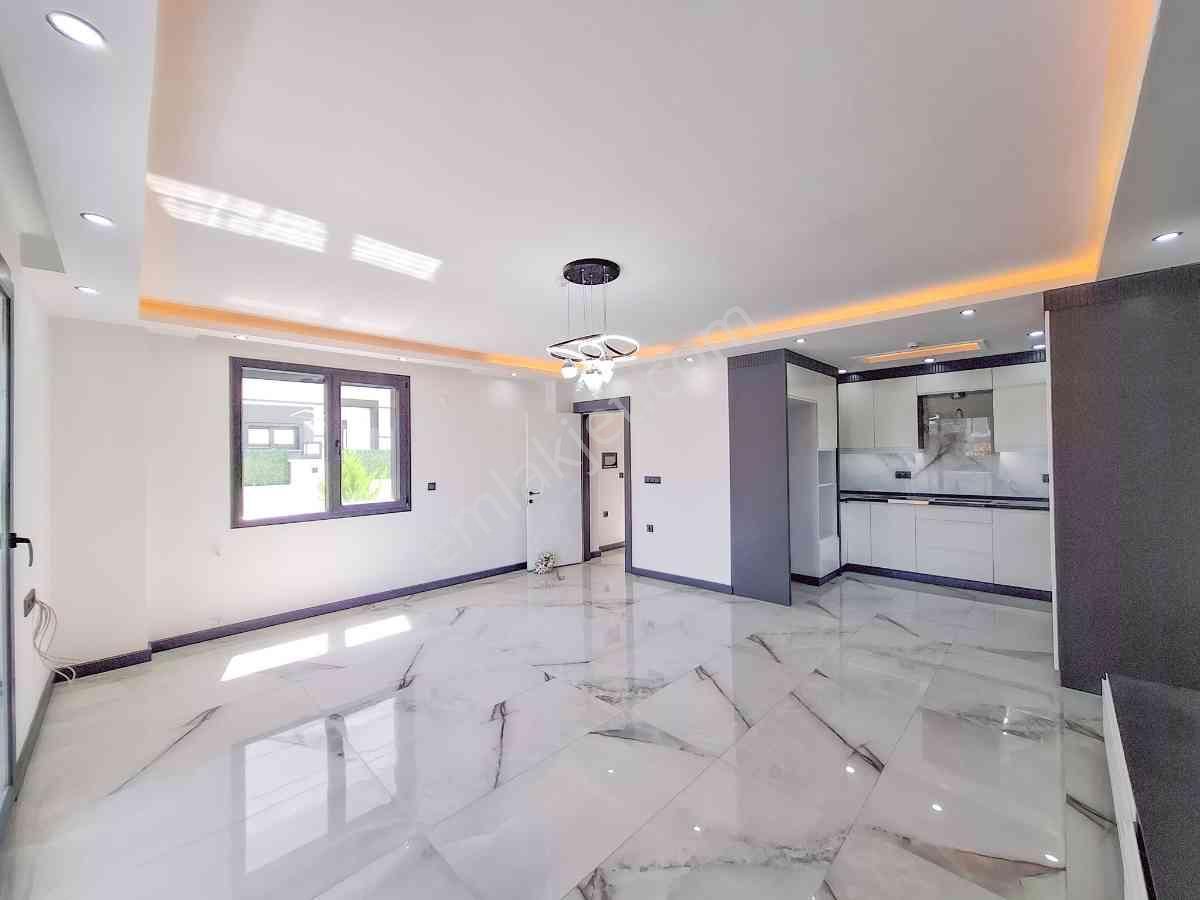 Aydın Didim Hisar Mahallesi'nde Satılık 4+1 Havuzlu, Otoparklı Sıfır Villa - Görsel 6