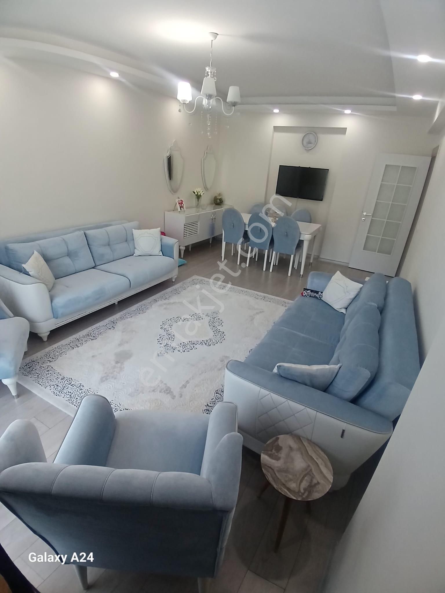 Nıksar Gayrımenkulden Derebeğ'da Satılık 3+1 Daire..