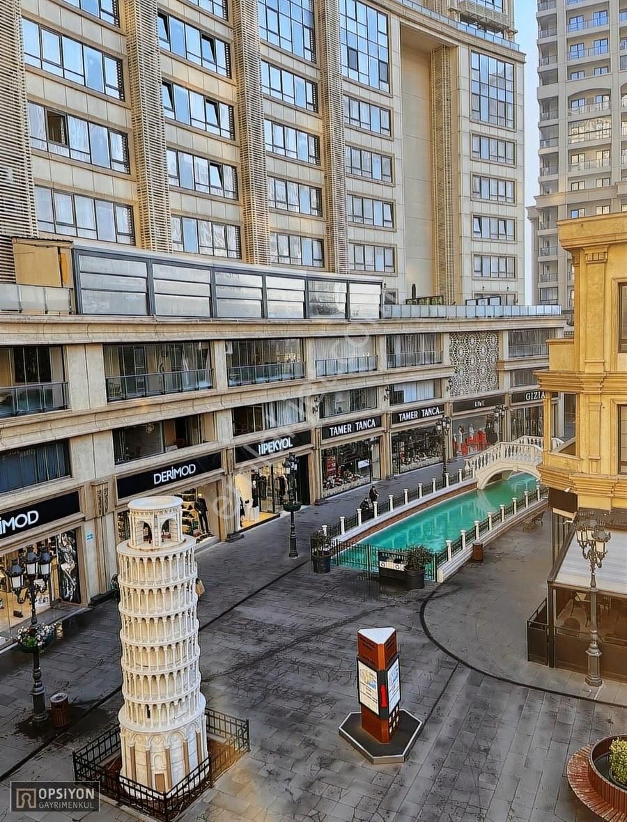 Venezia'da Şehir Cephe Yüksek Kat Boş 2+1 Büyük Kiralık Daire