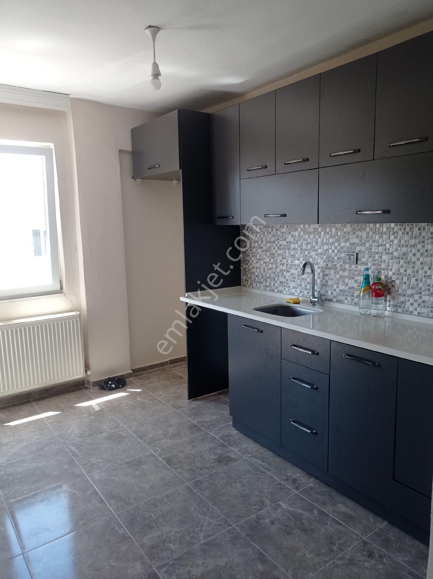Yeliz'den Manisa Soma'da Jeotermalli Kiralık Daire