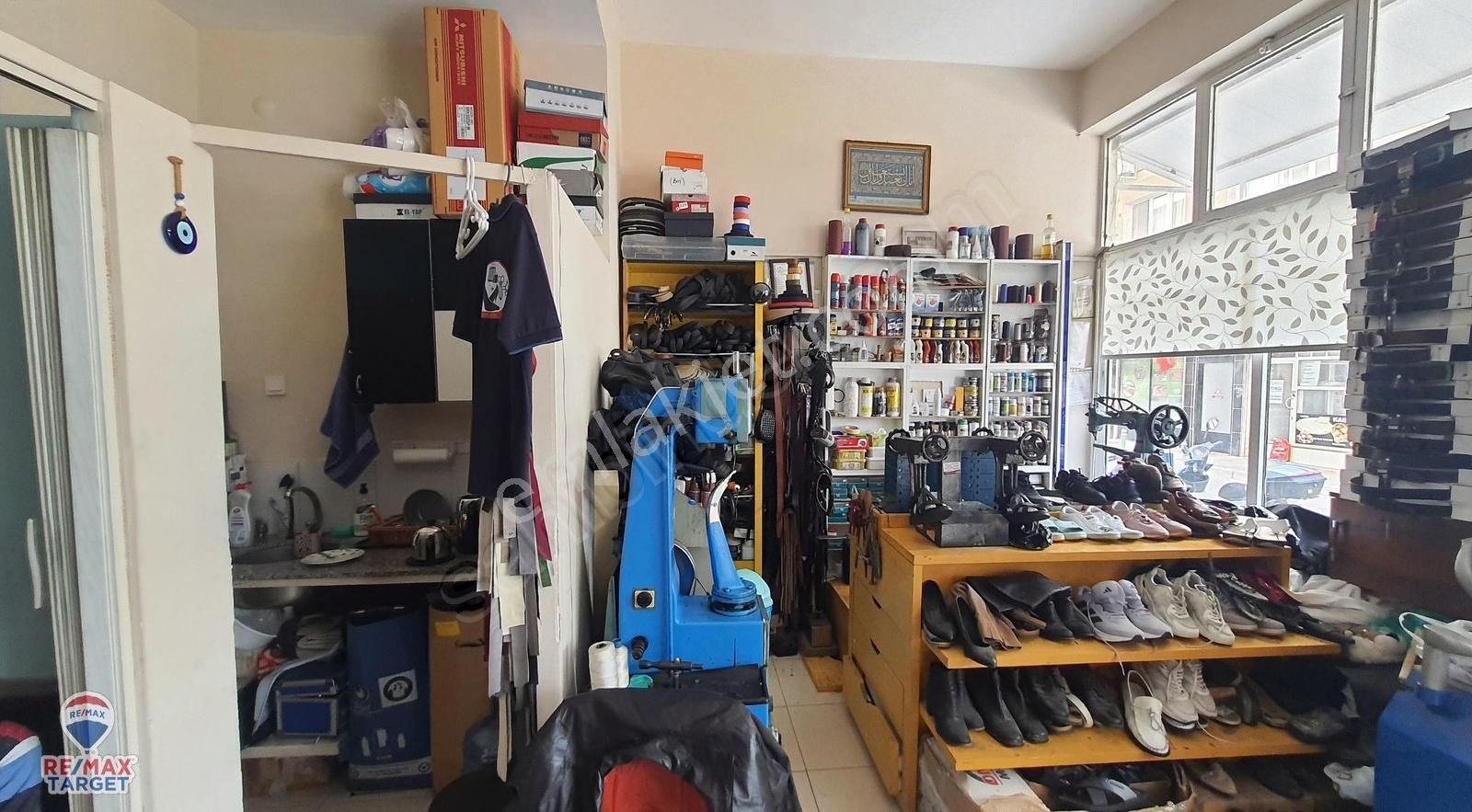 Alaybey Sahil'in Bir Arka Sokağında Bacalı Dükkan 40m2 - Görsel 7