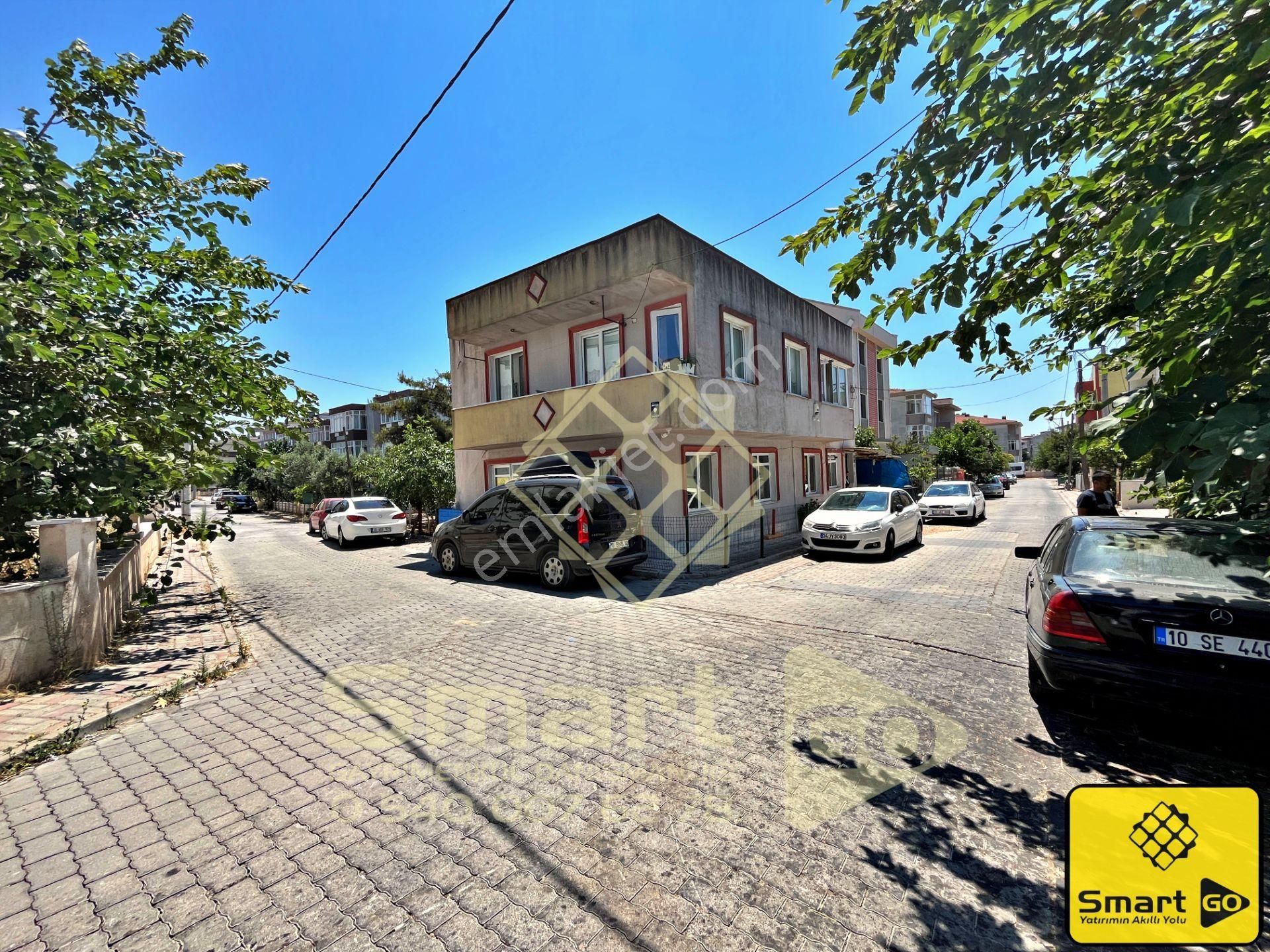 İhsaniye'de Cadde Üzeri 2+1 Kiralık Daire