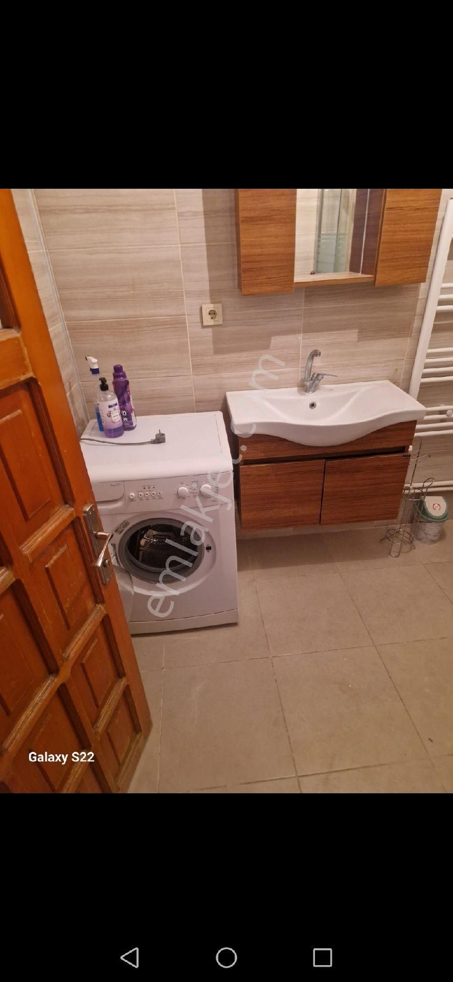 Öğrençi Yada 4 Kişilik Bir Aileye, İzmir Buca Ufuk3+1-20000tldogalgaz