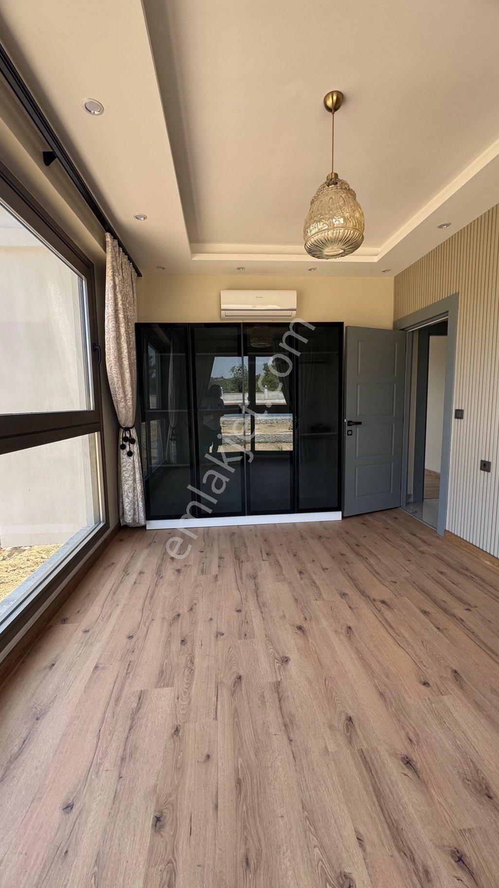 Tömük-karahıdırlıda Satılık Full Yapılı Triplex Villa - Görsel 13