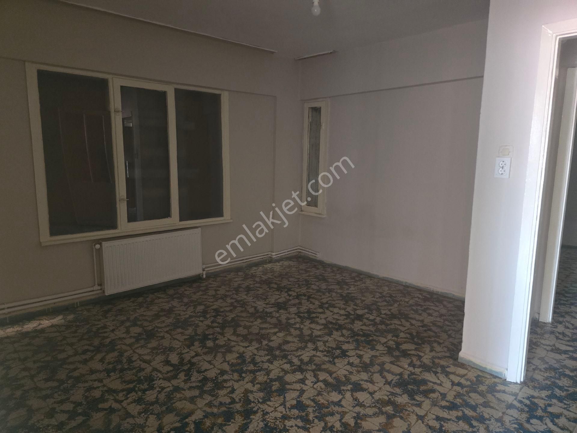 Han Emlaktan İnönü Caddesinde Satılık Geniş 2+1 Daire - Görsel 11