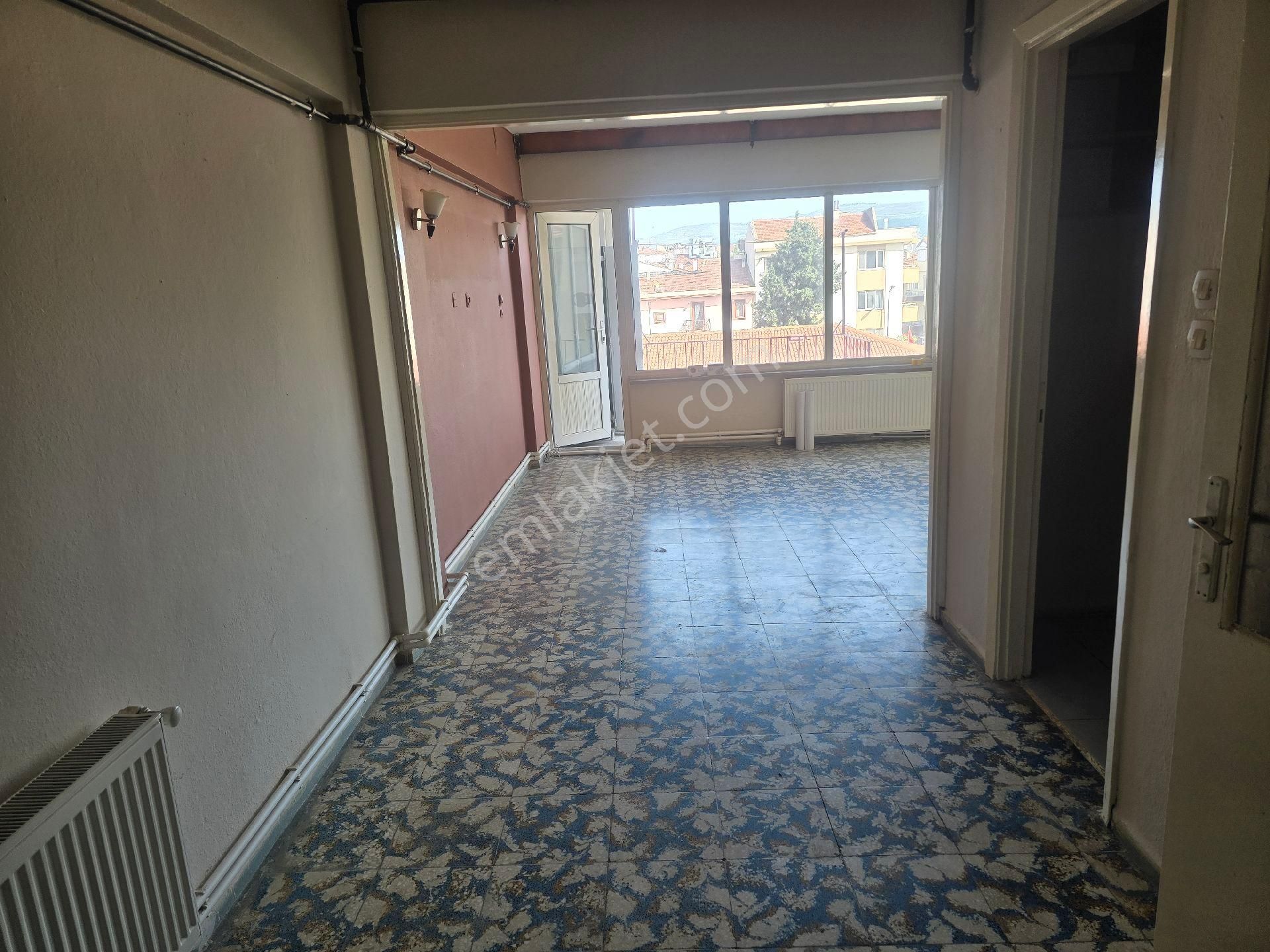 Han Emlaktan İnönü Caddesinde Satılık Geniş 2+1 Daire - Görsel 19