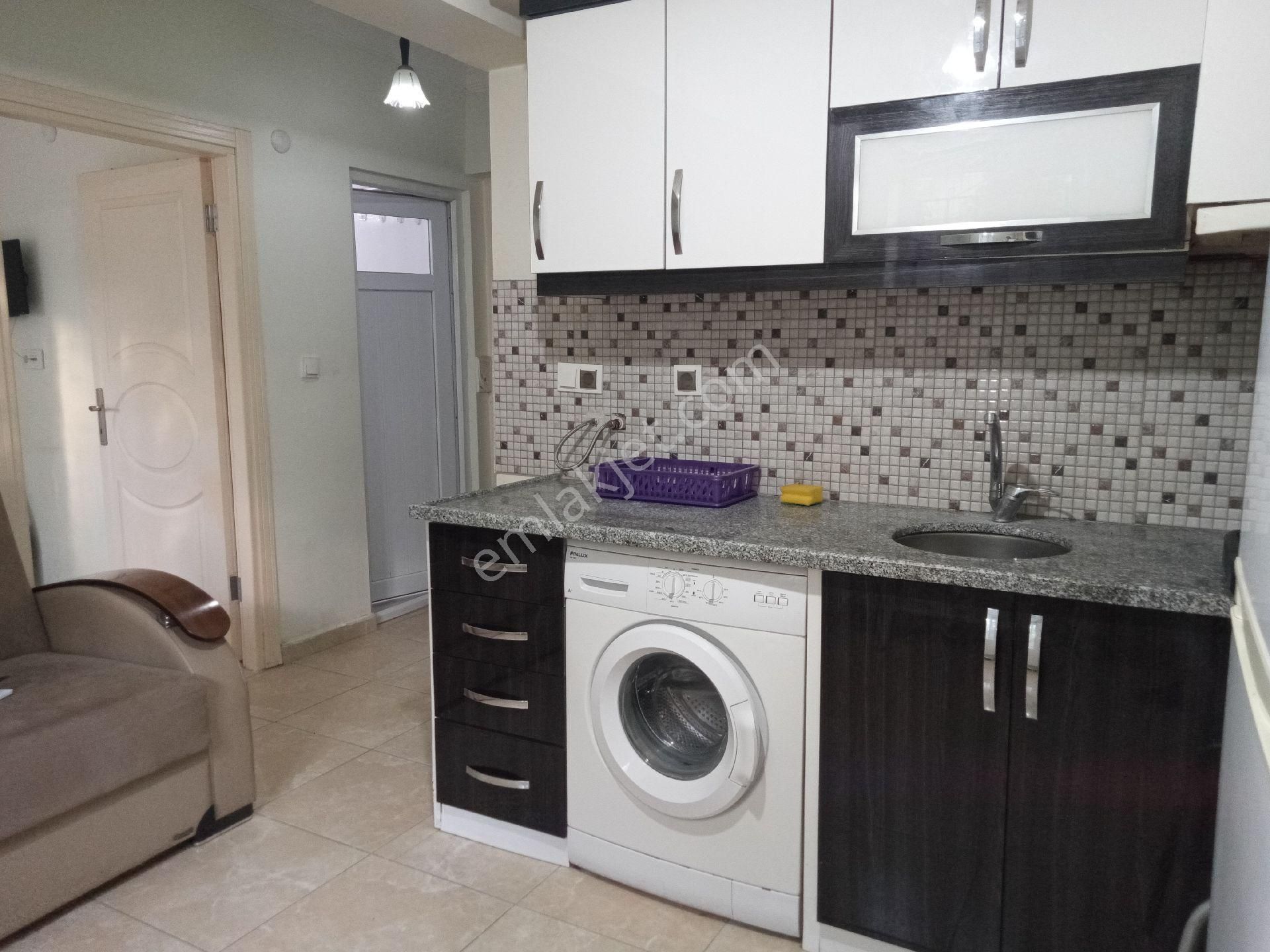 Isparta Merkez Fatih Mah. 2+1 Bahçe Katı