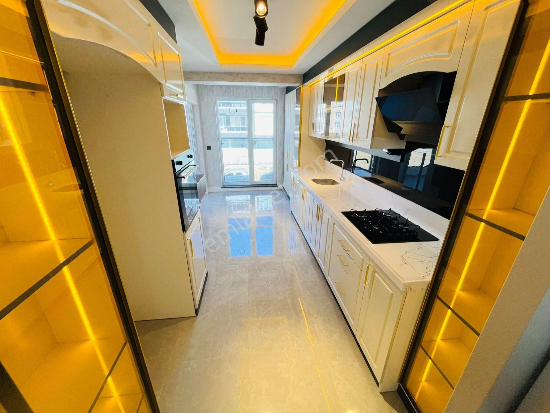 Sıfır İskanlı Köşe Başı Yüksek Kredili İşçilik Harikası 3+1 - Görsel 9