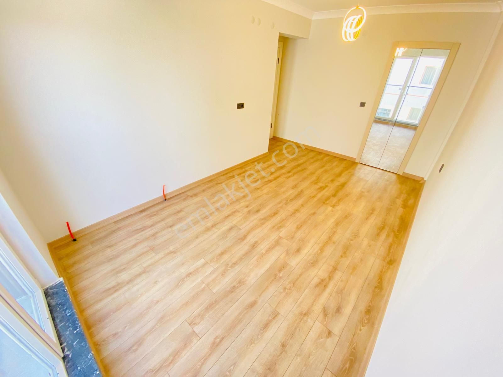 Sıfır İskanlı Köşe Başı Yüksek Kredili İşçilik Harikası 3+1 - Görsel 26