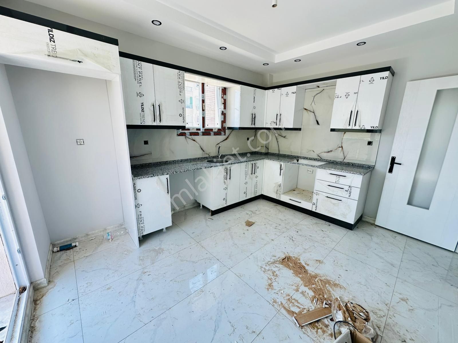 🏡 Göl-san Gayrimenkul’den 🏡 Yeşil Mah. Yerden Isıtmalı 3+1 130 M2 Sıfır Satılık Daire