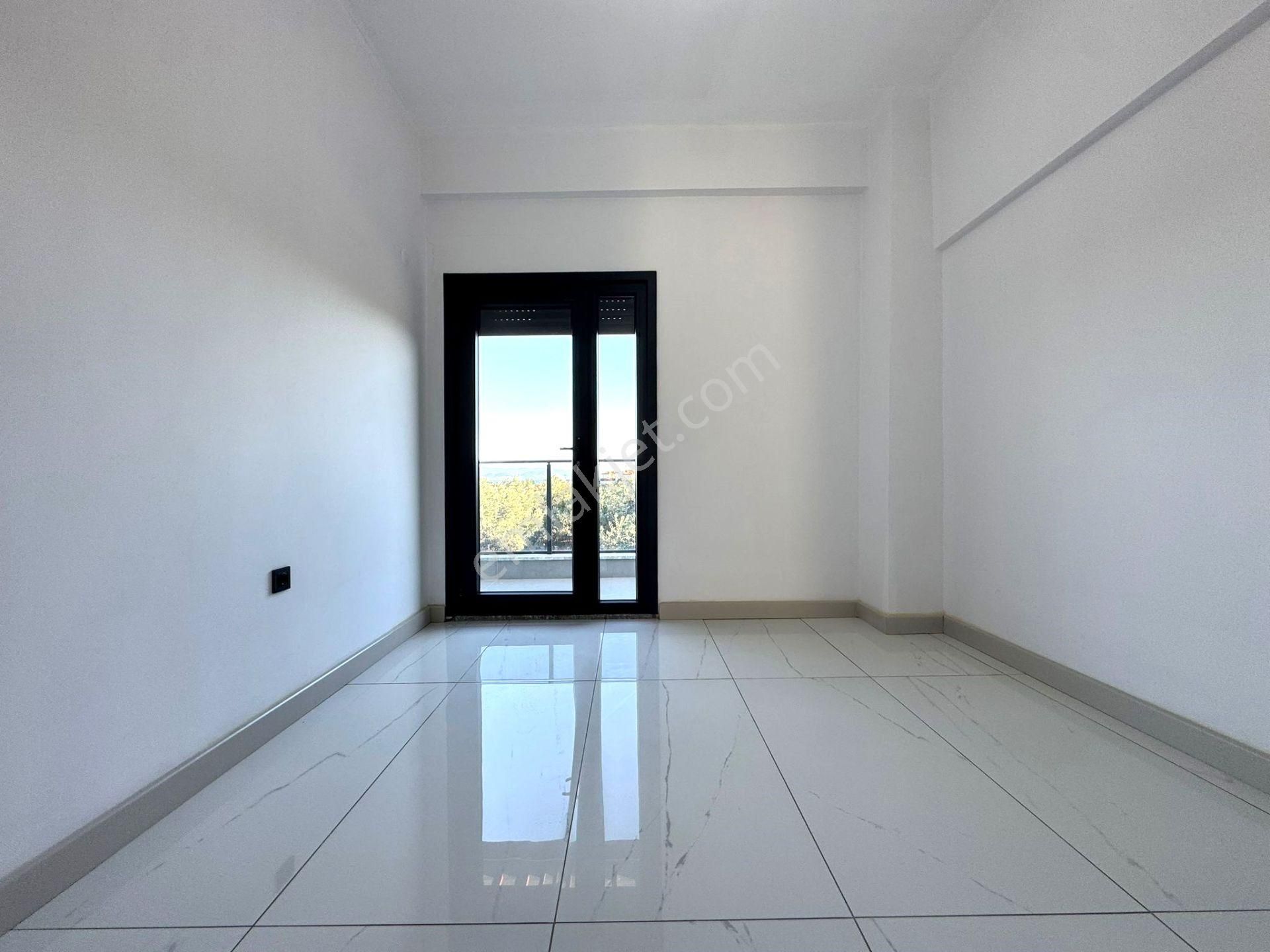 Güre'de,doğa Ve Deniz Manzaralı, Şık Tasarımlı, 5+1 Loft Villa - Görsel 33