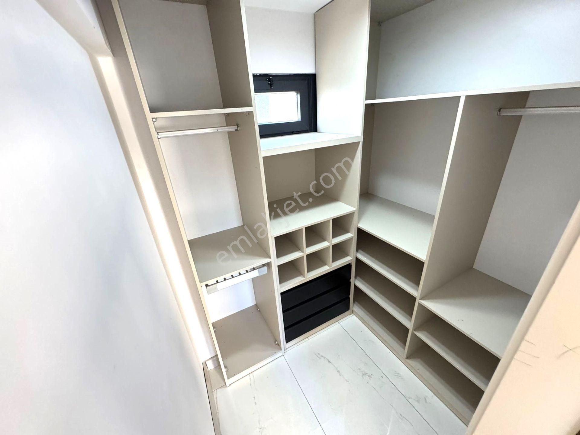 Güre'de,doğa Ve Deniz Manzaralı, Şık Tasarımlı, 5+1 Loft Villa - Görsel 27