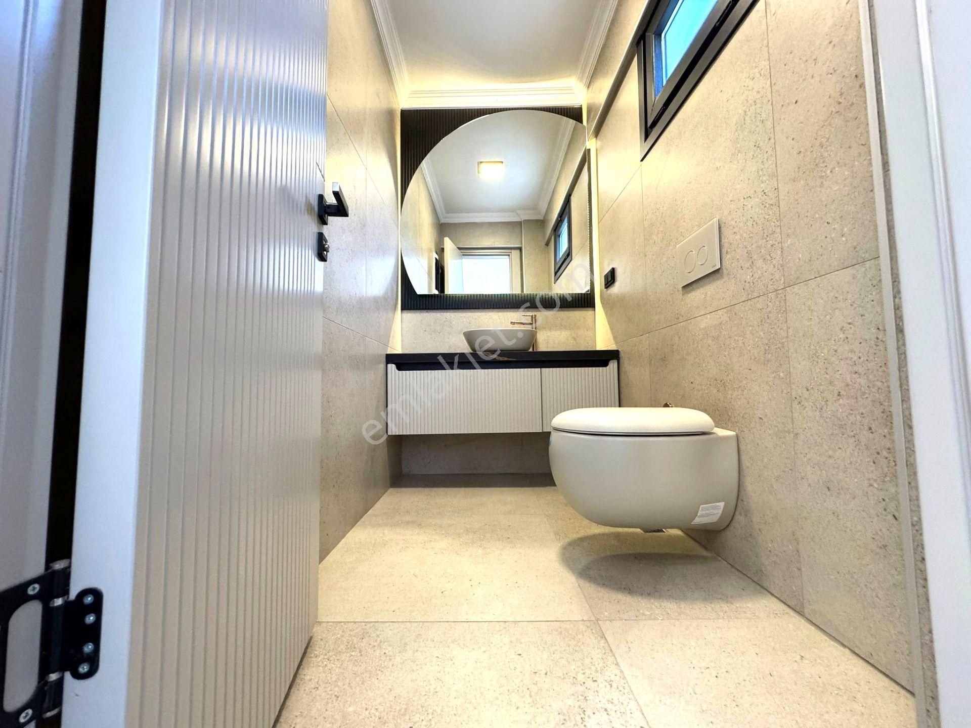 Güre'de,doğa Ve Deniz Manzaralı, Şık Tasarımlı, 5+1 Loft Villa - Görsel 21