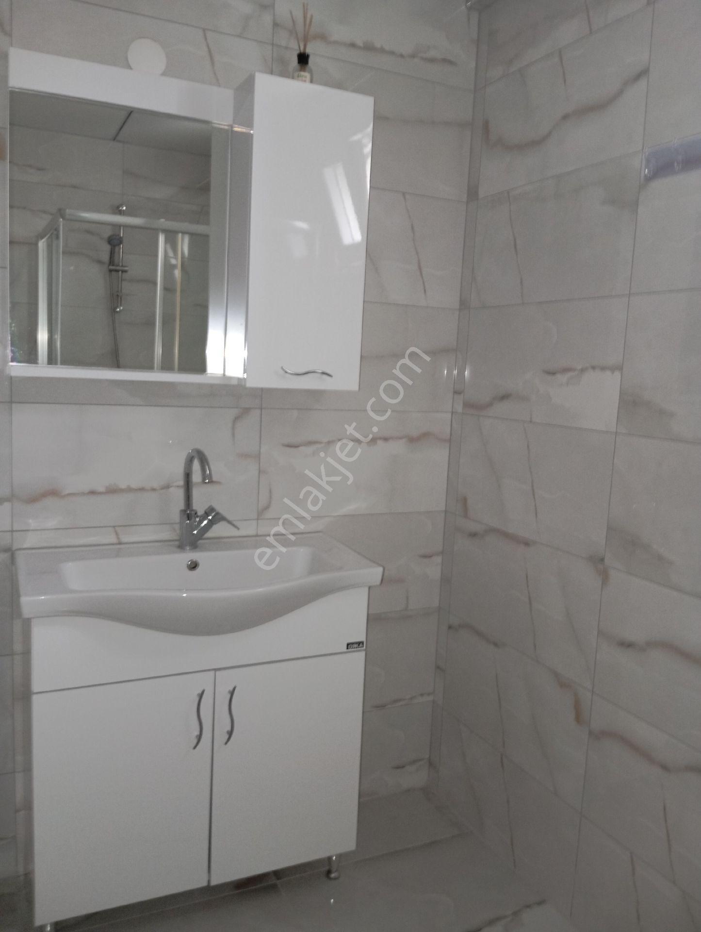 Atakum Körfez'de Eşyasız Kiralık 1+1 - Görsel 16