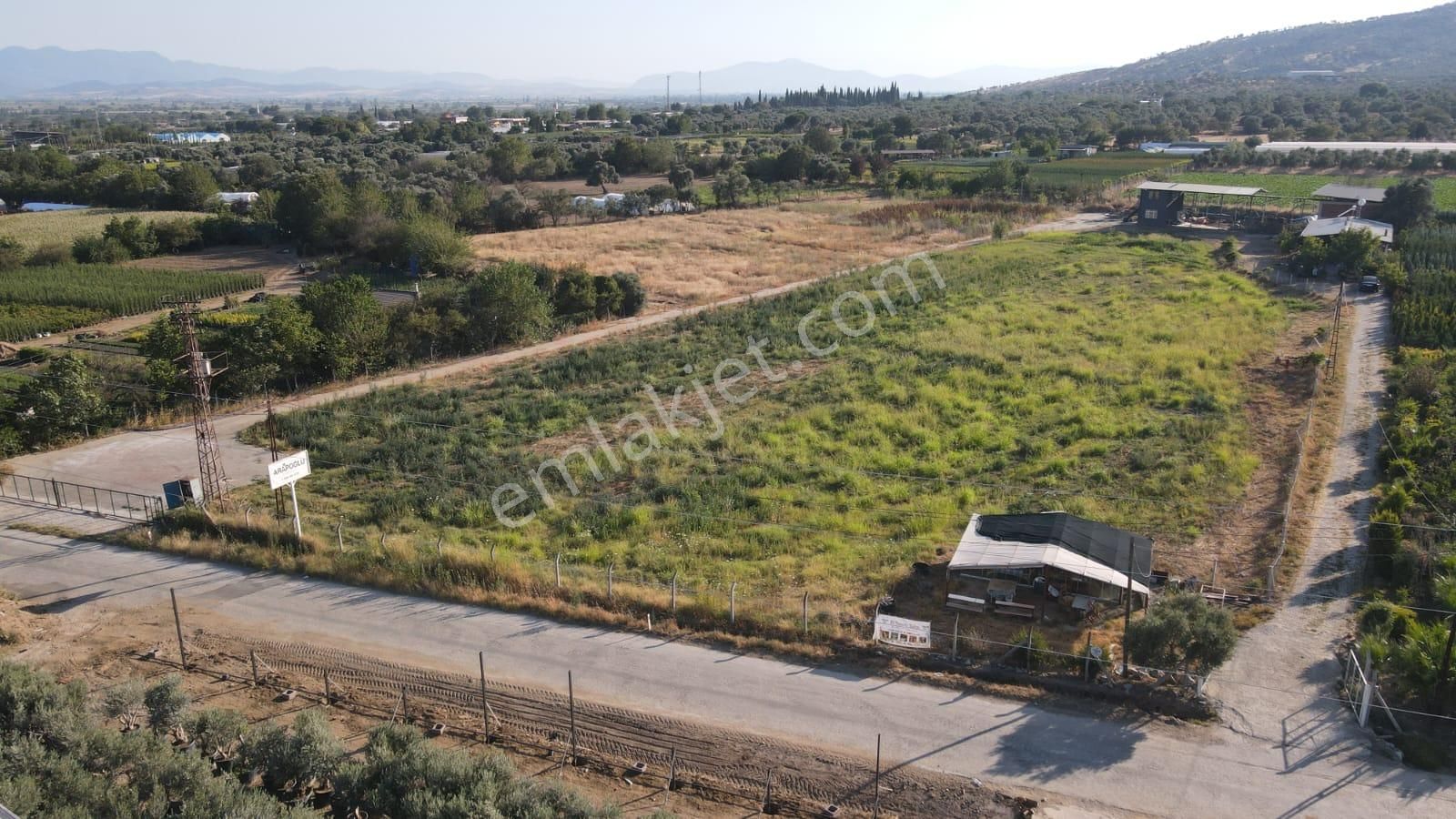 İzmir Bayındır Karahallide Satılık Anayola Yakın Tarla - Görsel 14