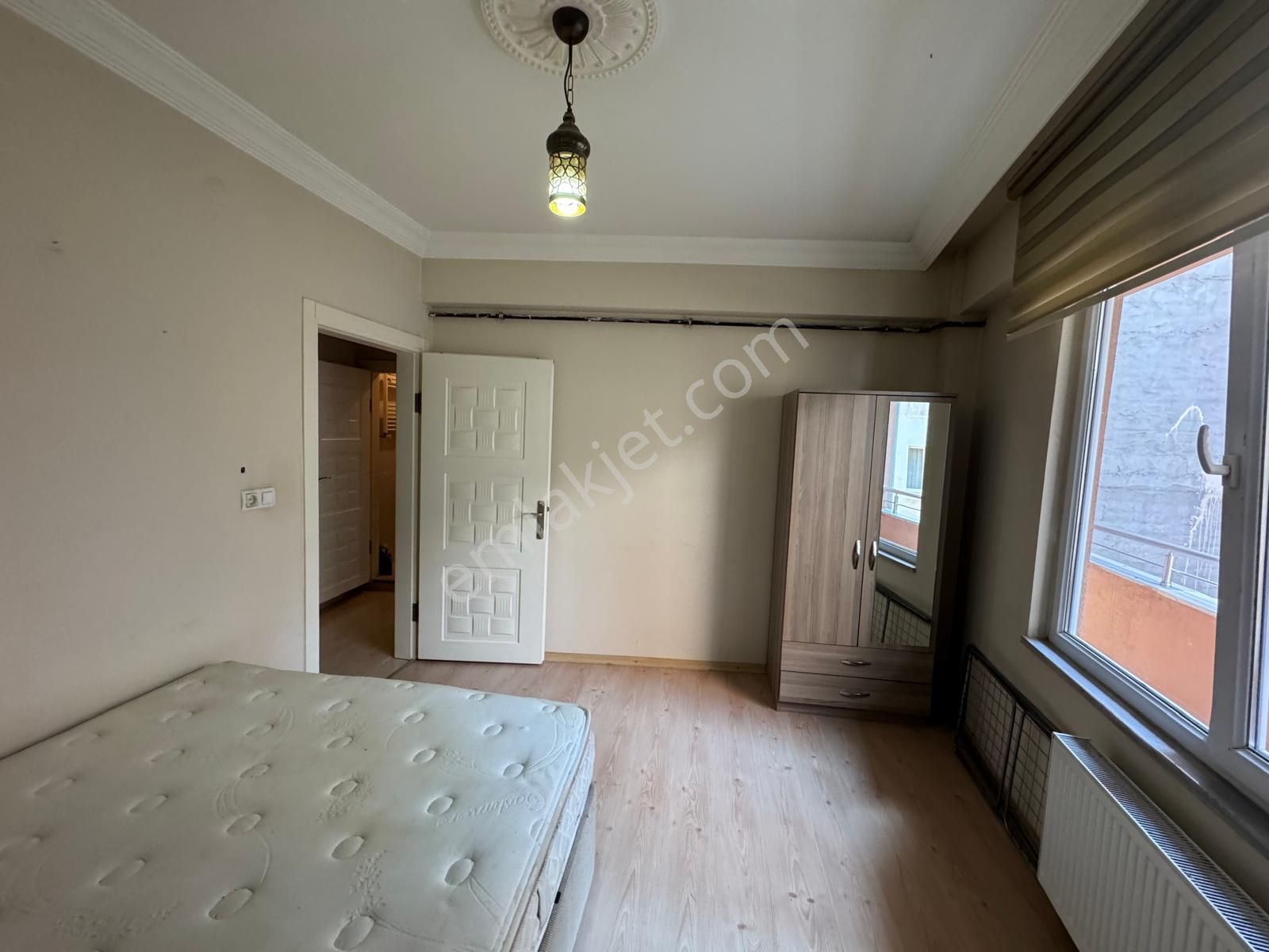 Çarşı İçerisinde Satılık Eşyalı 1+1 Daire- Yatırım Fırsatı ! Re/max Jale Kırbaş - Görsel 8