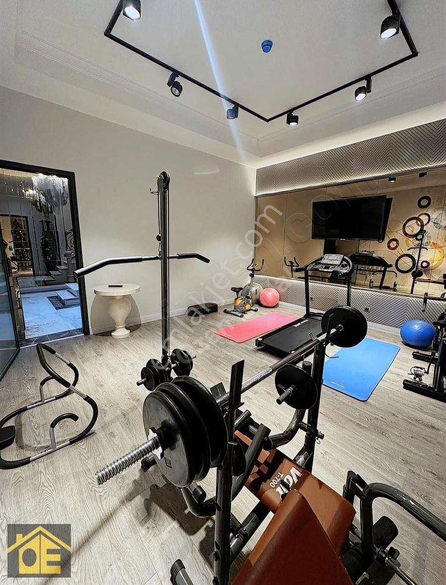 Büyükçekmece'de 510m² 5+2 Satılık Lüks Villa 24 Ay Taksit İmkanı