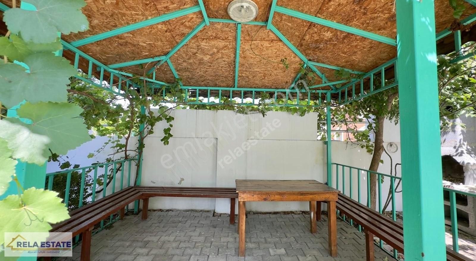 Satılık 1+1 Daire Limanda, Denize Yürüme Mesafesinde!