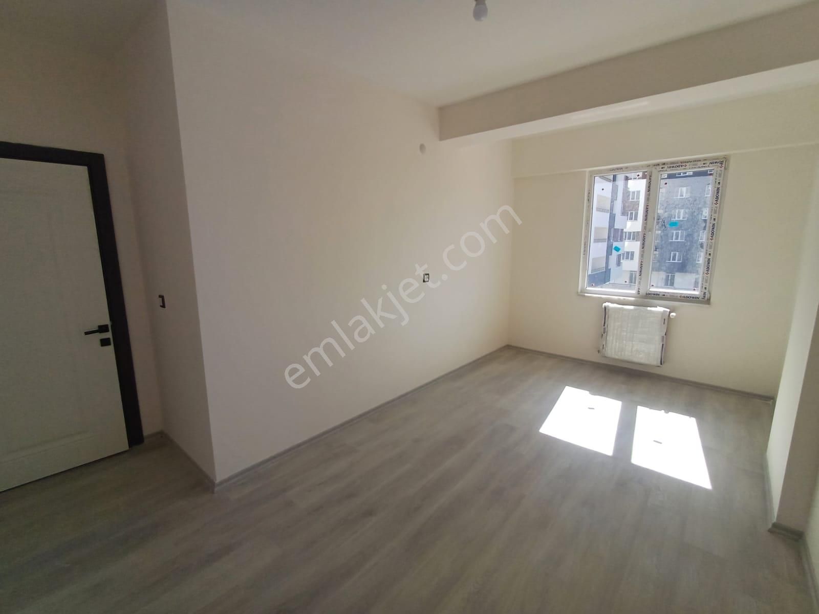 Erkilette Kira Getirili Sıfır Teslim 2+1 Arakat Orta Daire