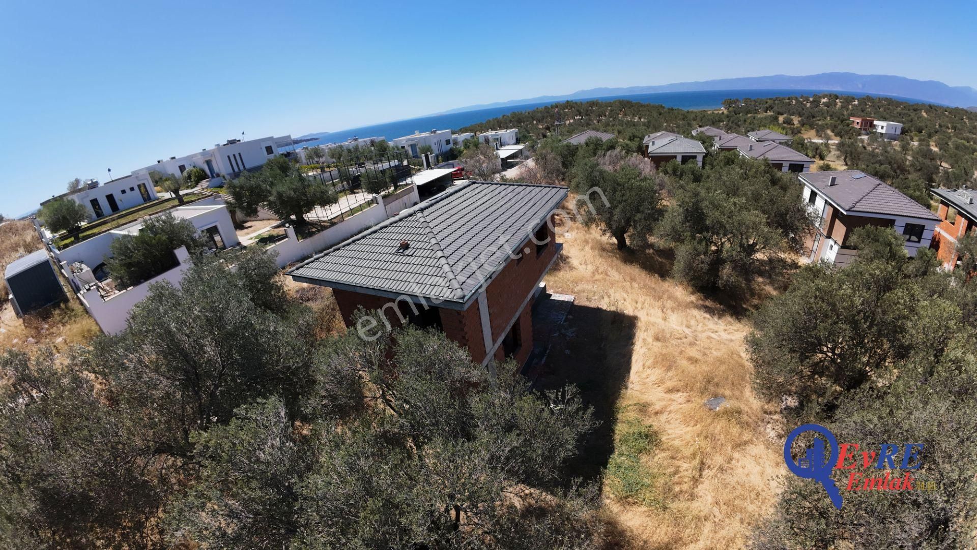 Evre Emlaktan Keremköyde 3+1 Deniz Manzaralı Müstakil Villa
