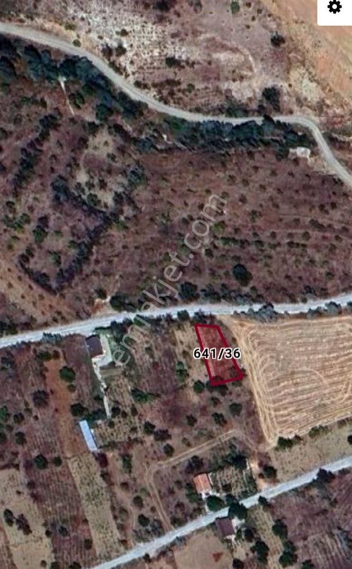 Özvatan Cumhuriyet Mahallesinde 366m2 Satılık Bağ