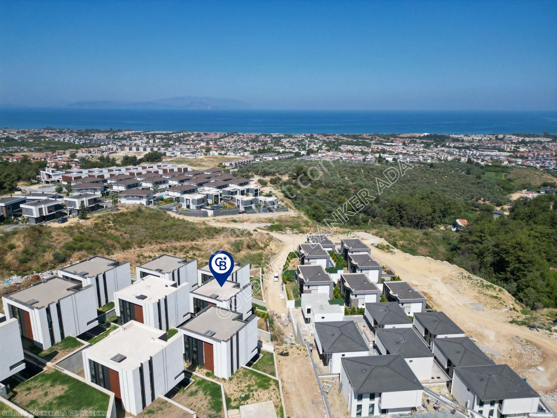Kuşadası Soğucak'ta Satılık 5+2 Özel Havuzlu Müstakil Villa
