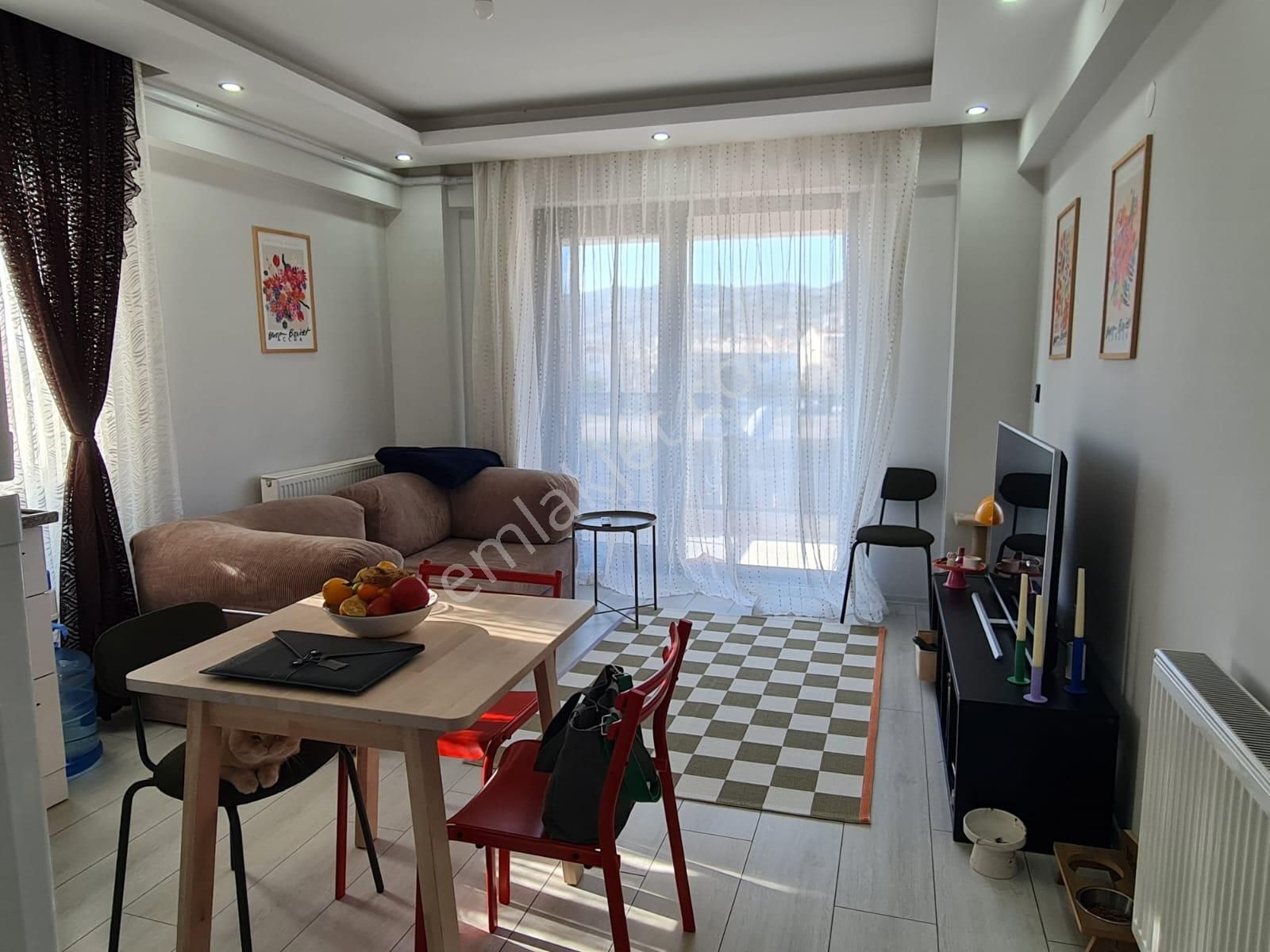 Bıga Yenı Yaka Bölgesı'nde Kıralık 1+1 Daıre Fırsatı! Re/max Jale Kırbaş