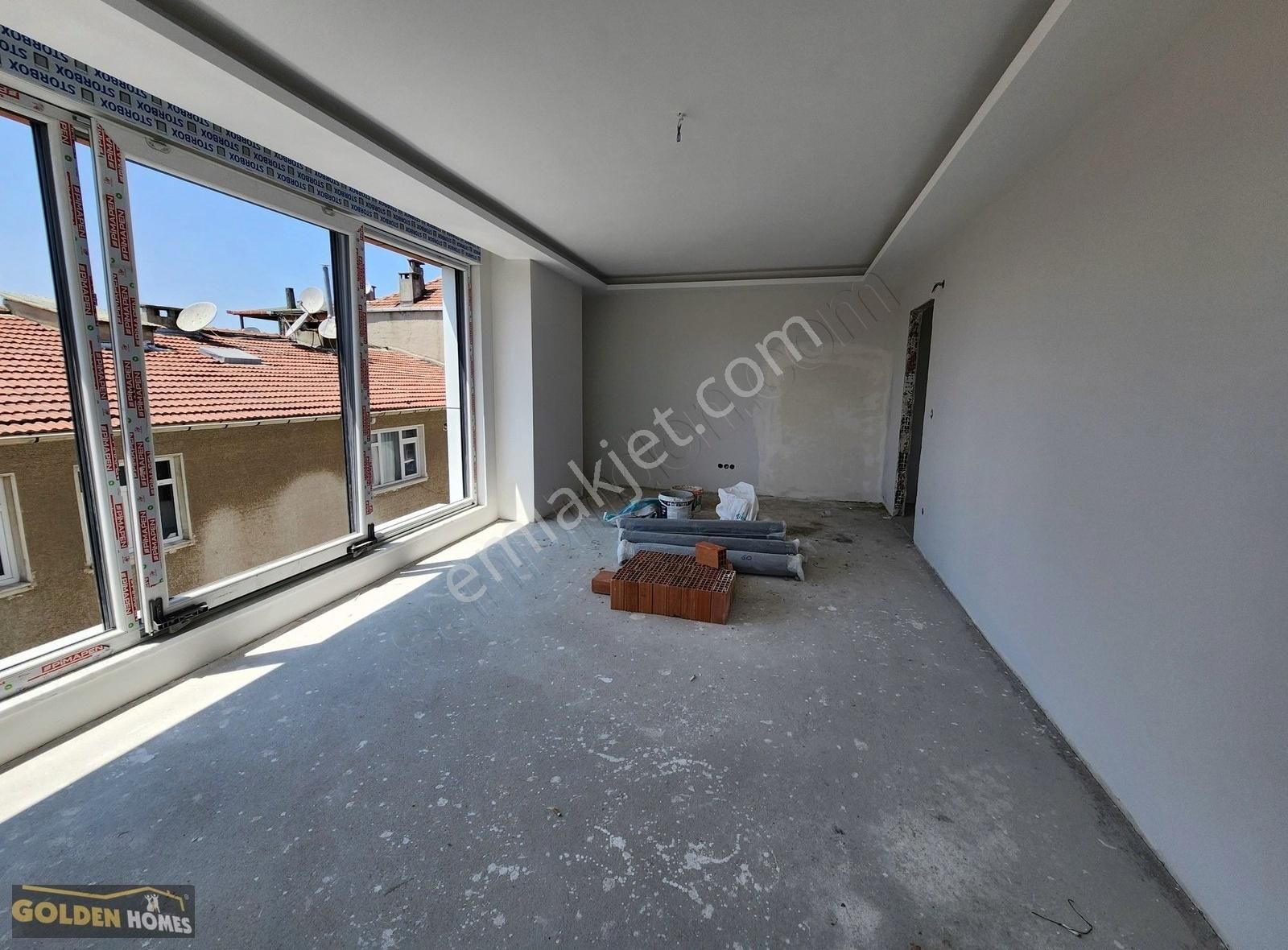 Golden Homes'tan Üsküdar Marmaraya 6 Dk 2+1 Sıfır Arakat Daire