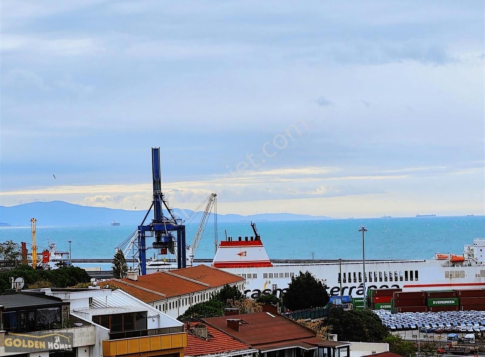 Golden Homes'tan Selimiyede Manzaralı 3+2 Dublex Daire