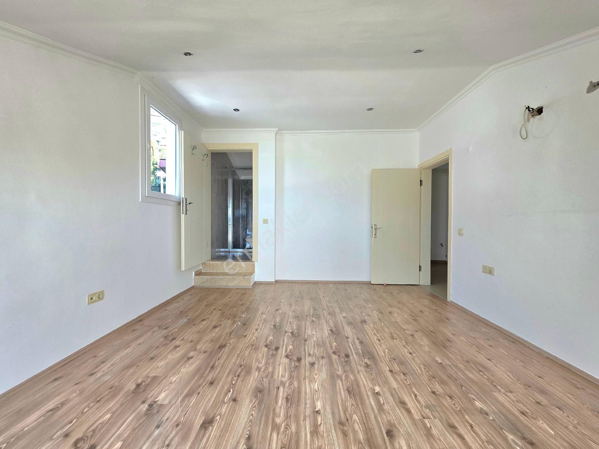 Fethiye Taşyaka'da Satılık 4+1 200m2 Havuzlu Dubleks Daire - Görsel 32