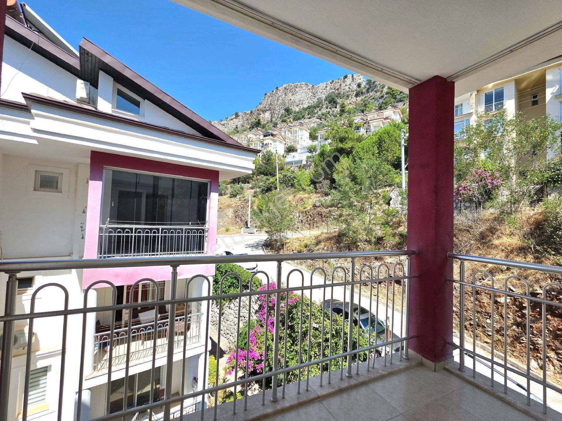 Fethiye Taşyaka'da Satılık 4+1 200m2 Havuzlu Dubleks Daire - Görsel 15